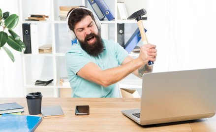 Piotr Mazurkiewicz: Praca online dla wybranych