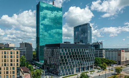 Stary wieżowiec Intraco i nowy budynek Intraco 2 - inwestycje spółki PHN.