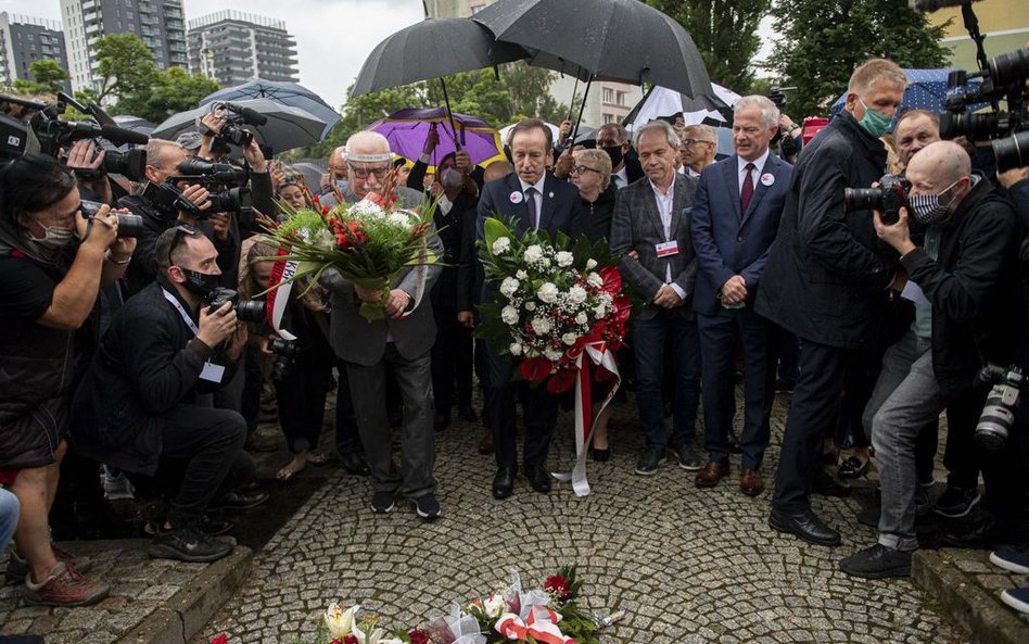 Wałęsa: Los dał nam zadanie - budować coś mądrzejszego