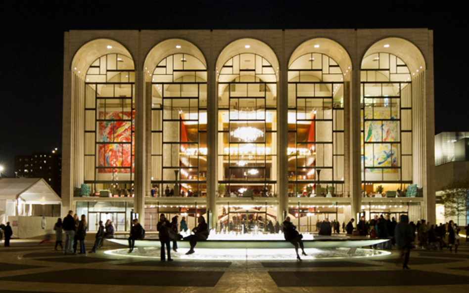 Borykająca się z problemami finasowymi Metropolitan Opera intensywnie szuka darczyńców