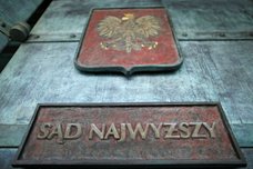 Sąd Najwyższy pyta TSUE o status ławników SN