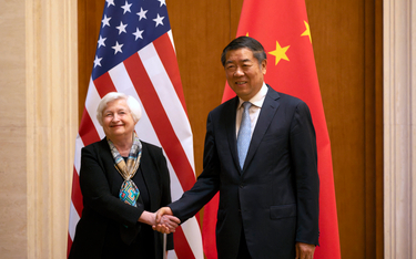 Sekretarz skarbu USA Janet Yellen i wicepremier Chińskiej Republiki Ludowej He Lifeng podczas wspóln