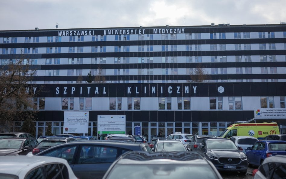 Kontrola NFZ wykazała w kolejnym warszawskim szpitalu nieprawidłowości związane z listami oczekujący