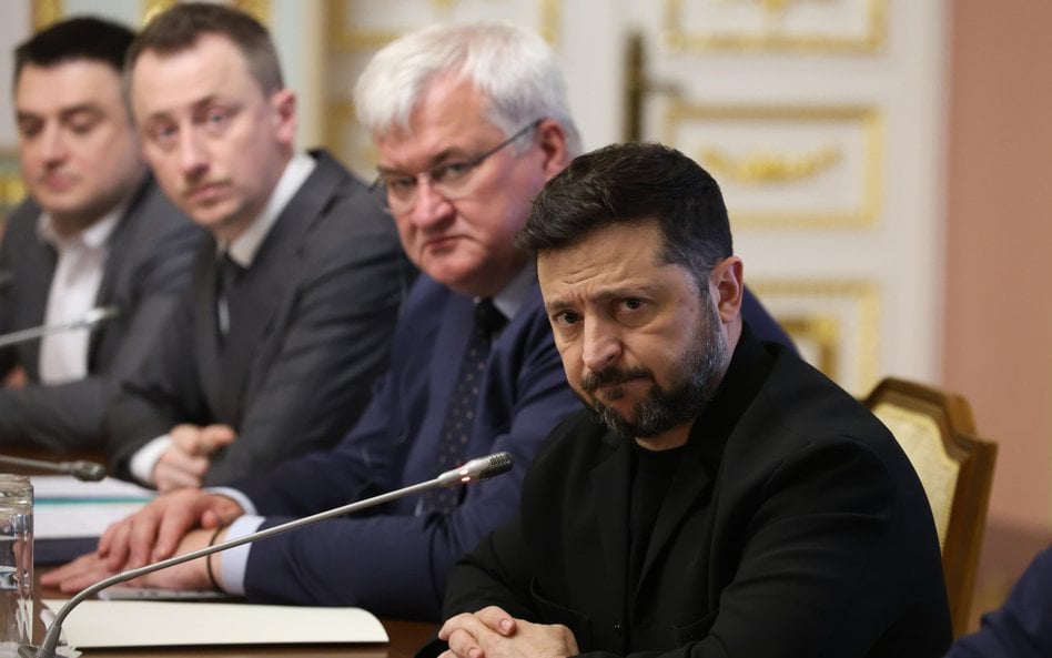 Prezydent Ukrainy Wołodymyr Zełenski oraz Szef MSZ Ukrainy Ukrainy Andrij Sybiha