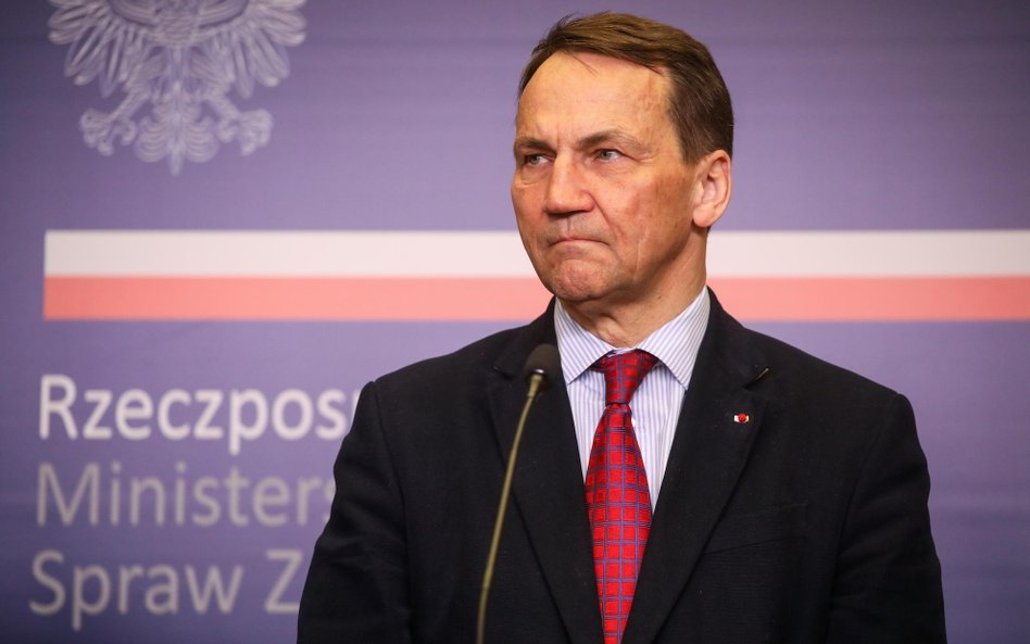 Radosław Sikorski, szef MSZ