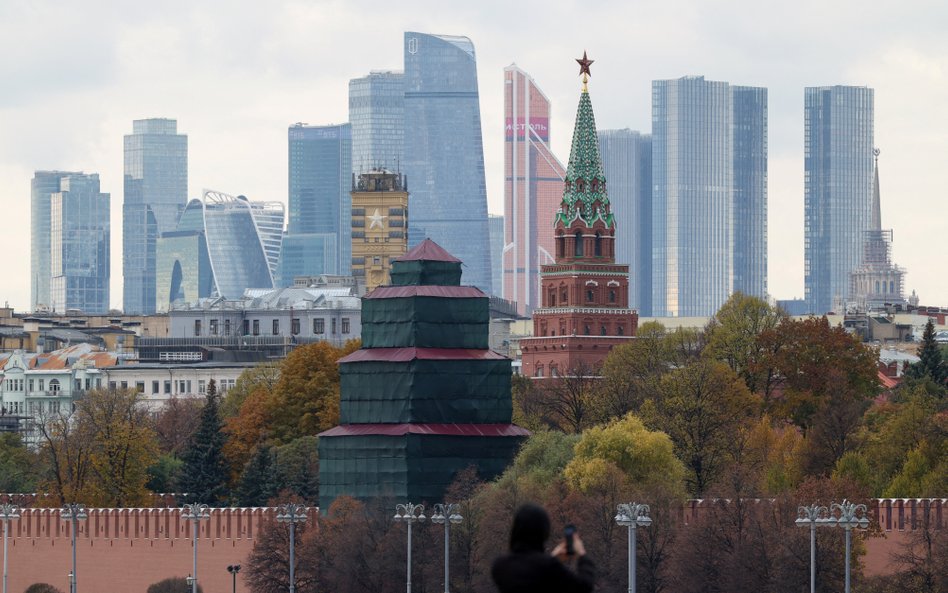 Rosja: rekordowe poparcie dla rozmów pokojowych przy stałym wskaźniku poparcia armii