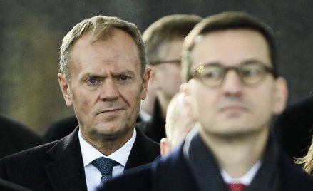 Sondaż: Wyborcy PiS murem za Mateuszem Morawieckim. Rządy Donalda Tuska przekonały 3 proc. z nich