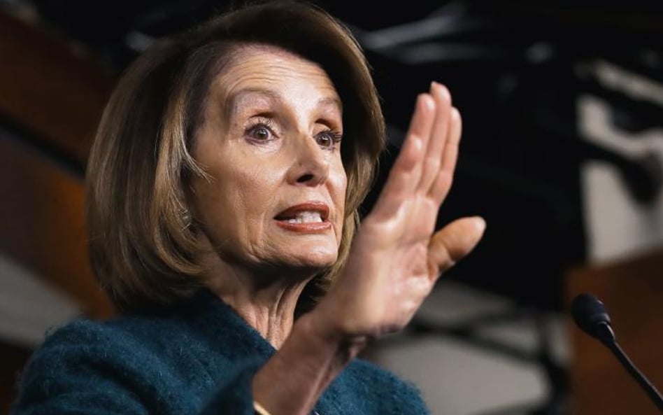 Nancy Pelosi, przewodnicząca Izby Reprezentantów, nie chce rozmawiać o murze granicznym.