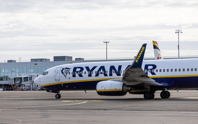 Ryanair zostawił pasażerów na lotnisku