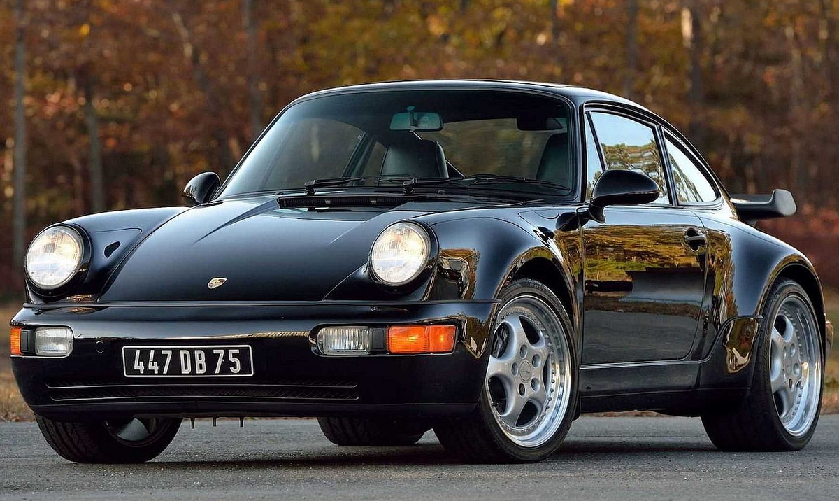 Porsche 911 Turbo z filmu "Bad Boys" sprzedane za miliony