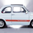 Fiat 500 Abarth Evocazione – miejski zawodnik ze sportową duszą. To model z 1968 roku, odrestaurowan