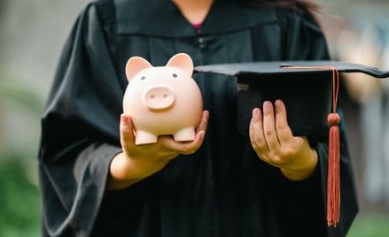 Co z PIT od stypendiów dla studentów od samorządu? Ważny wyrok NSA