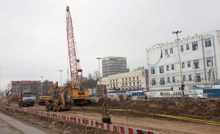 Wyjątkowo ciepła zima rozruszała budownictwo