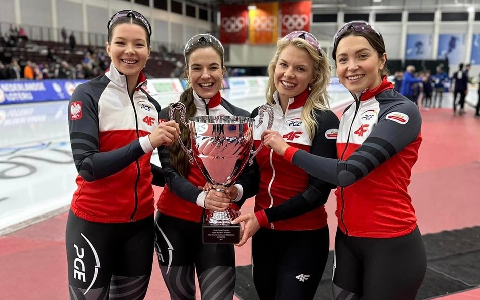 Natalia Jabrzyk, Magdalena Czyszczoń, Karolina Bosiek i Olga Piotrowska zajęły trzecie miejsce w kla