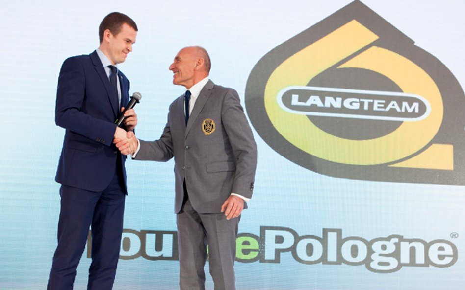 Minister Sportu i Turystyki Witold Bańka (z lewej) i dyrektor Tour de Pologne Czesław Lang