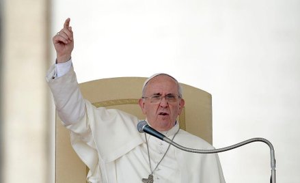 Papież Franciszek pisze w lewicowej gazecie