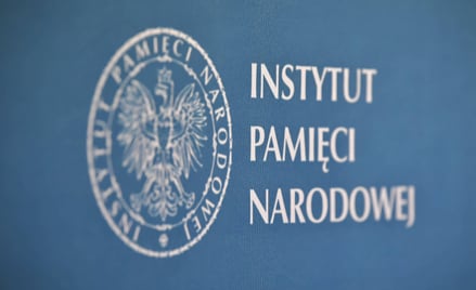 Prokuratura wszczęła śledztwo ws. naczelnika IPN. Doszło do "skręcenia sprawy"?