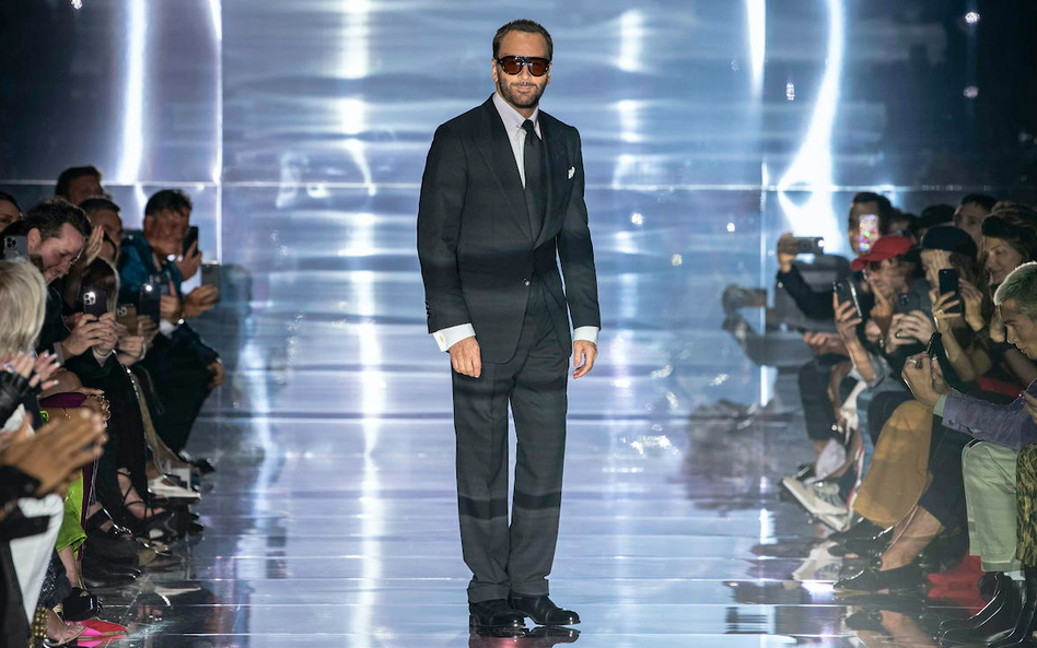 Tom Ford podczas pokazu w czasie nowojorskiego tygodnia mody we wrześniu 2022 roku.