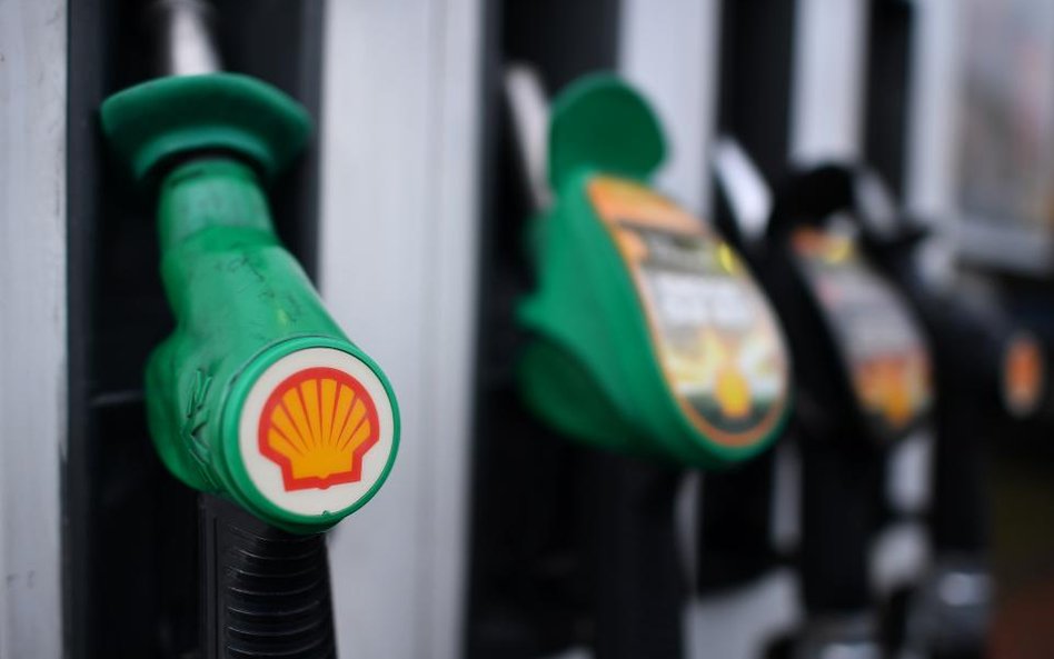 Shell może odpisać nawet 22 mld USD