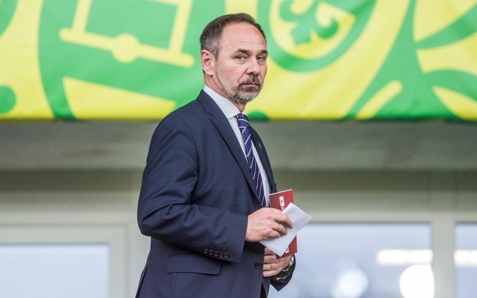 Gilarski: Musimy czekać na wyroki sądów