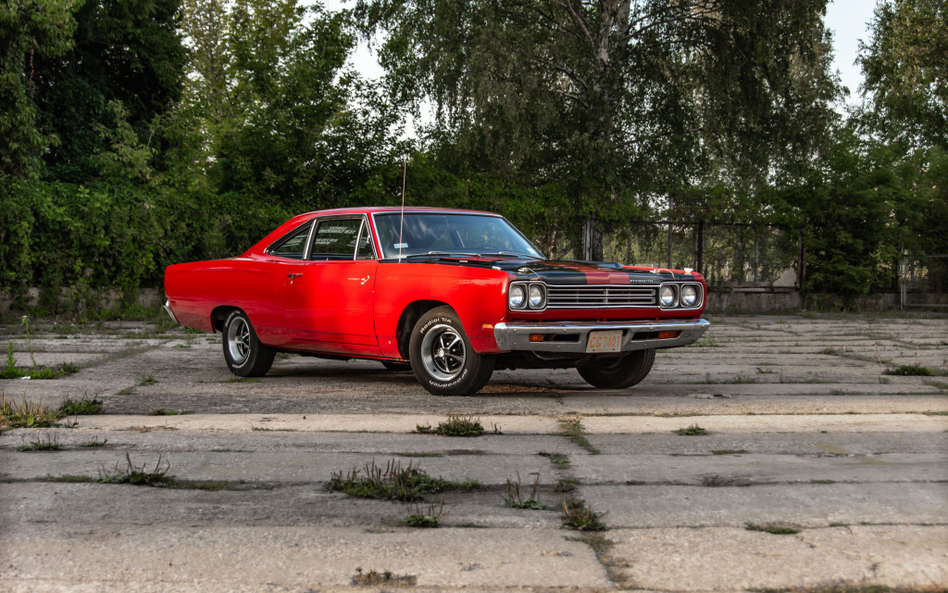 Plymouth Road Runner z 1969 roku, wyceniony na 200 000 zł.