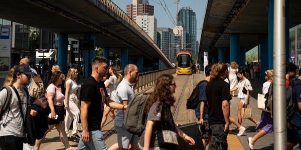 Poles increasingly tolerant of undeclared work and off-the-books payments