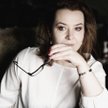 Elżbieta Cherezińska (rocznik 1972). Autorka popularnych powieści historycznych i fantastycznych, te
