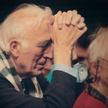 Jean Vanier i jego mentor, dominikanin Thomas Philippe, niekiedy wykorzystywali te same kobiety. Usp
