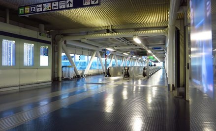 Włochy: Pilot chciał rozbić samolot, jeśli zostawi go żona