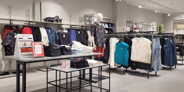 H&M zamknął ponad 600 sklepów w 4 lata i likwiduje markę Monki