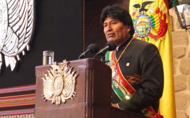 Prezydent Morales nosił insygnia jeszcze w poniedziałek, w czasie uroczystości na cześć 193. rocznic
