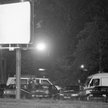 Gen. Marek Papała zginął 25 czerwca 1998 r. w Warszawie przed swoim blokiem. I właściwie tylko to je