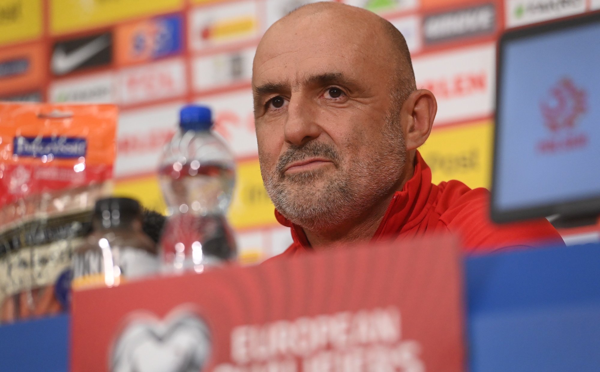 Stefan Szczepłek: Światełko w tunelu zgasło, Michał Probierz zostaje