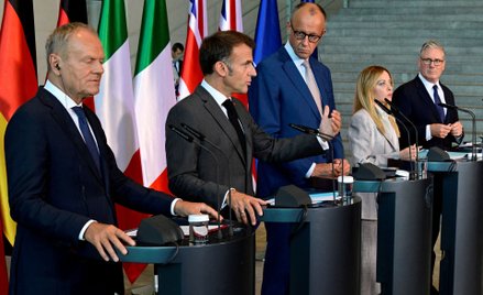 Donald Tusk, Emmanuel Macron, Friedrich Merz, Giorgia meloni i Keir Starmer