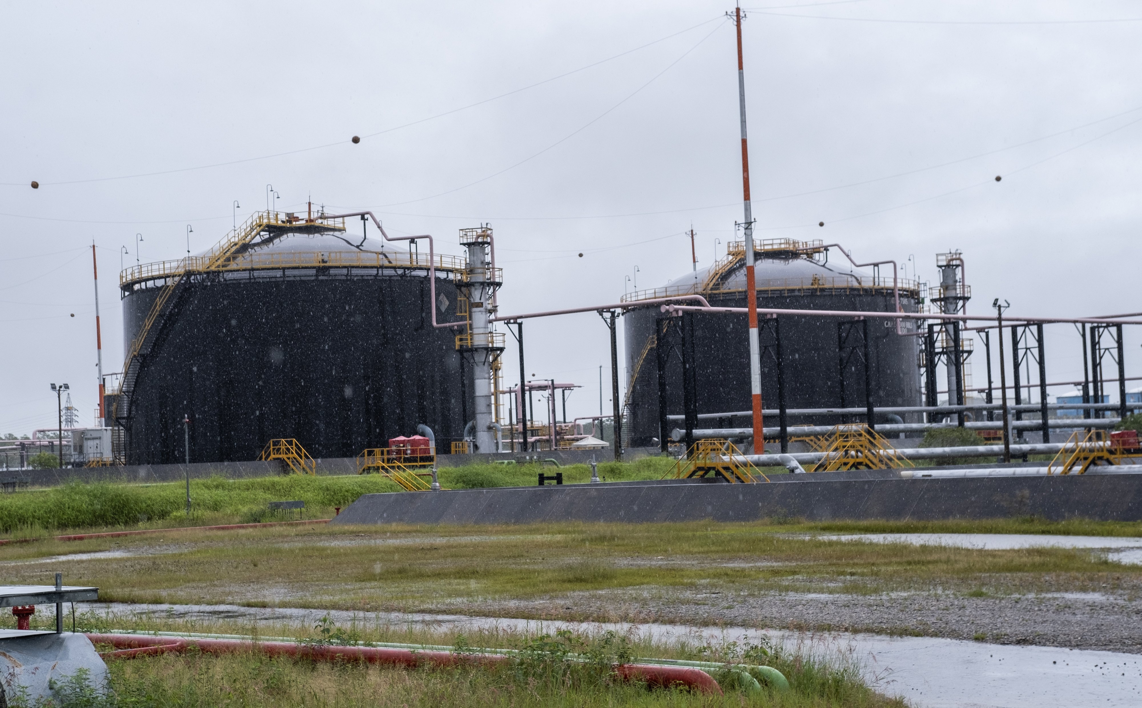 Ropa naftowa wykonała zwrot w kierunku 70 USD za baryłkę