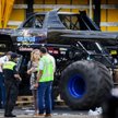 Monster truck wjechał w tłum widzów w Holandii