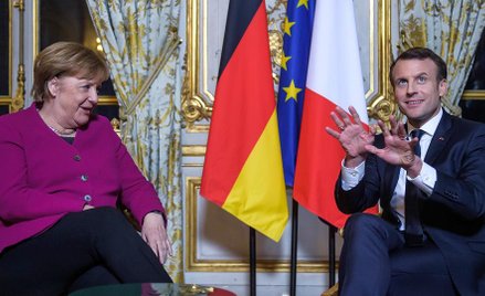 Słojewska: Słaba kanclerz ustępuje pola Macronowi