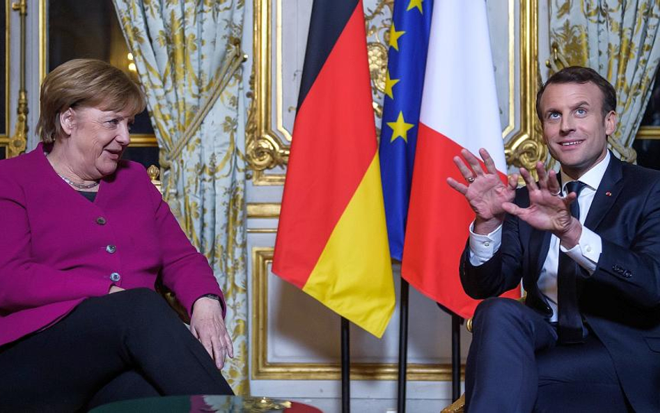 Słojewska: Słaba kanclerz ustępuje pola Macronowi