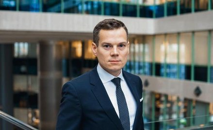 KNF dowodzona przez Jacka Jastrzębskiego zrobiła ukłon w stronę rynku.