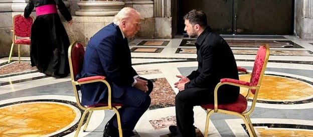 Prezydenci USA i Ukrainy, Donald Trump i Wołodymyr Zełenski, rozmawiali w Watykanie 26 kwietnia