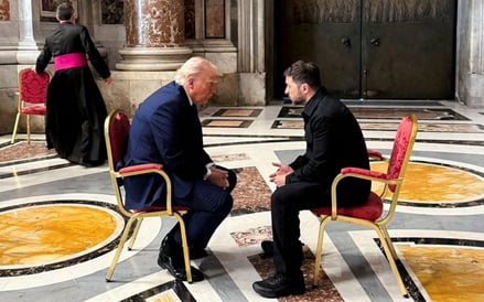Prezydenci USA i Ukrainy, Donald Trump i Wołodymyr Zełenski, rozmawiali w Watykanie 26 kwietnia