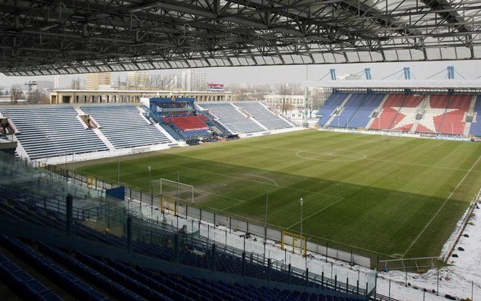 Stadion Wisły Kraków - jego przebudowa będzie dokończona zgodnie z planem mimo, że nie będzie gościł