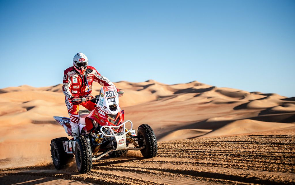 Dakar: Sonik najszybszy na wydmach