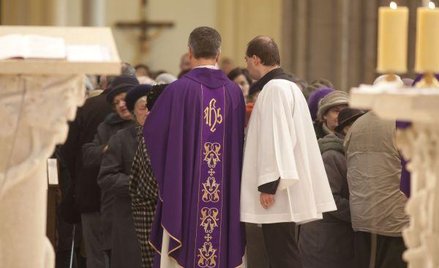 Sąd kościelny nie rozwodzi tylko unieważnia małżeństwa