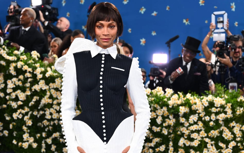 Zoe Saldana w kreacji Saint Laurent.