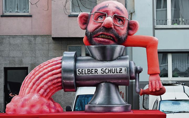 „Schulz we własnej osobie”. Kukła niedoszłego kanclerza podczas karnawałowej parady dwa tygodnie tem