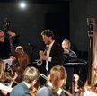 Grzech Piotrowski Alchemi Orchestra zaprezentuje się w czwartek