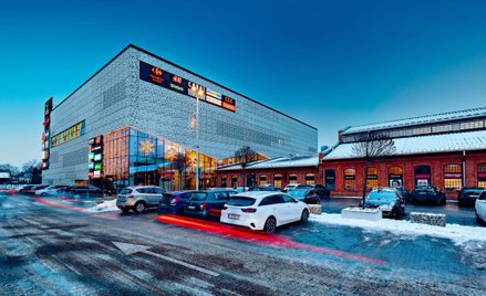 Ferio Wawer w Warszawie to centrum łączące funkcje handlowe z usługowymi i rekreacyjnymi