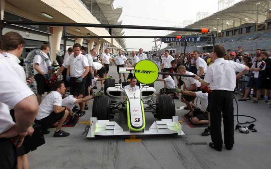 W tym sezonie zadebiutował Brawn GP, który zastąpił Hondę.