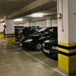 Stawka podatku od garażu wynosi maksymalnie 7,66 zł za mkw. Dla nieruchomości mieszkalnych jest to 7